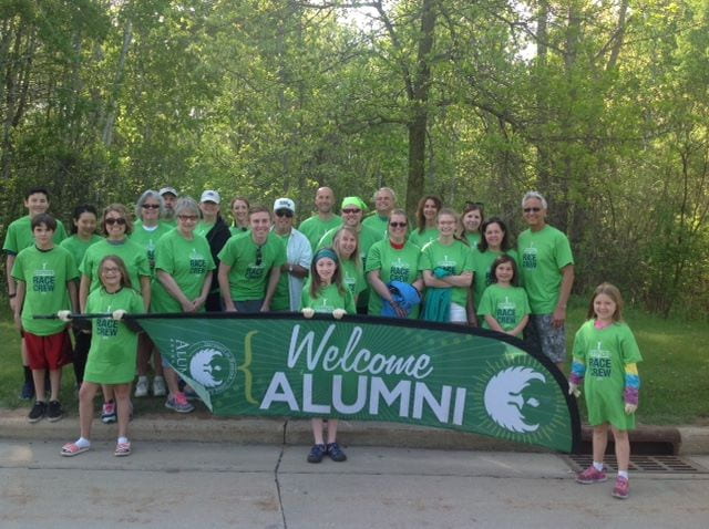 UWGB Alumni Cellcom Marathon Volunteers